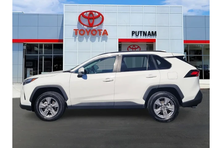 $27888 : Toyota RAV4 2024 AWD XLE 4dr image 7