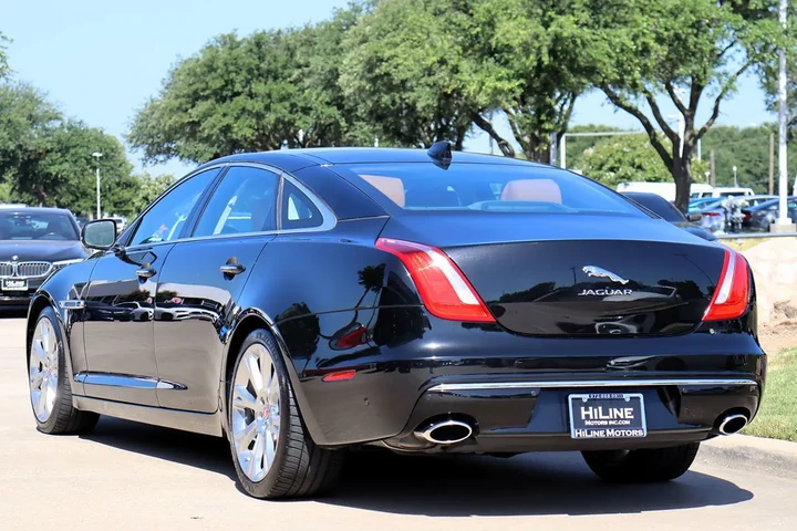 $24995 : 2016 XJ XJL Portfolio image 9