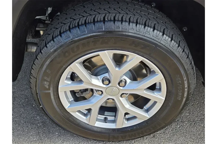 $27588 : Jeep Grand Cherokee L 2021 4 image 9
