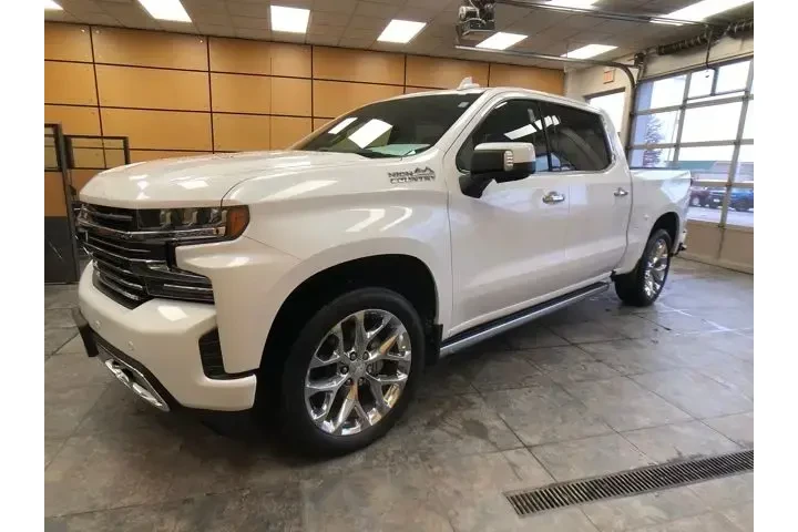 $33224 : Chevrolet Silverado 1500 202 image 3