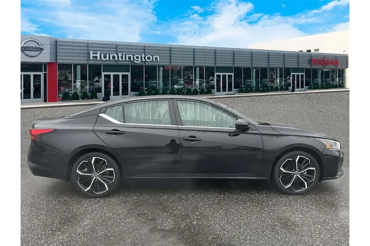 $20144 : Nissan Altima 2025 2.5 SR 4d image 5