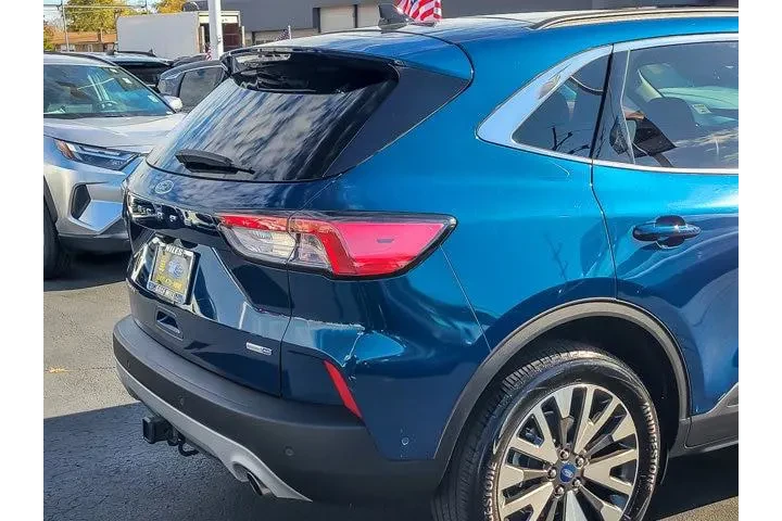 $23890 : Ford Escape 2020 AWD Titaniu image 7