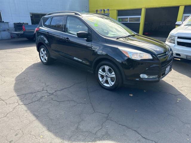 $8500 : 2014 Escape SE image 7