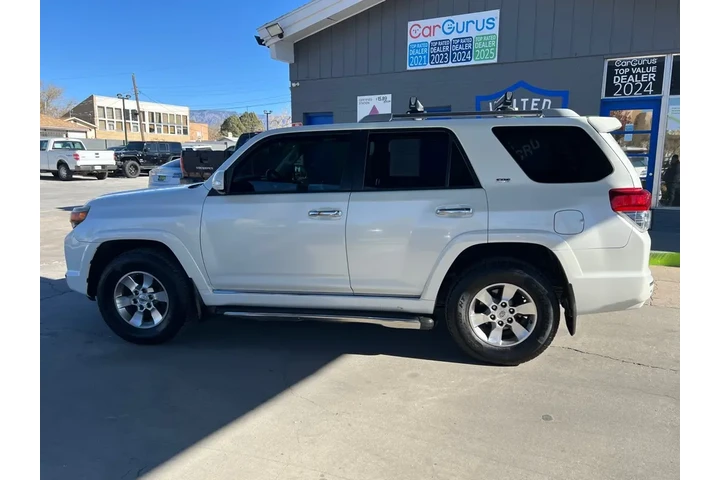 2013 4Runner SR5 4WD image 8