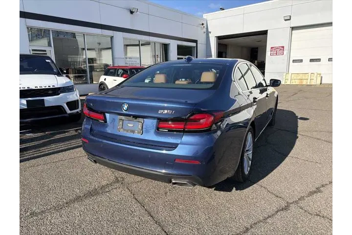 $35295 : BMW 5 Series 2022 AWD 530i x image 6