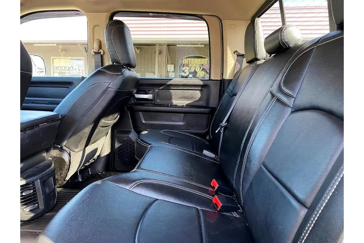 2019 RAM 2500 Tradesman Crew image 8