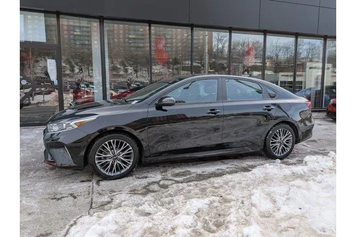 $17895 : Kia Forte 2023 GT-Line 4dr S image 10