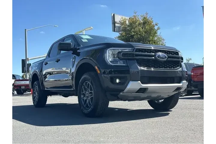$40000 : Ford Ranger 2025 4x4 XLT 4dr image 3