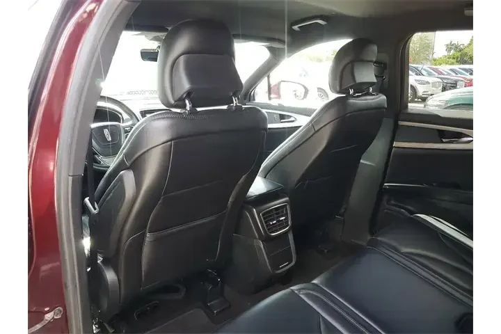 $18990 : Lincoln Nautilus 2019 4dr SU image 10