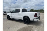 $32581 : Ram 1500 2021 4x4 Laramie 4d thumbnail