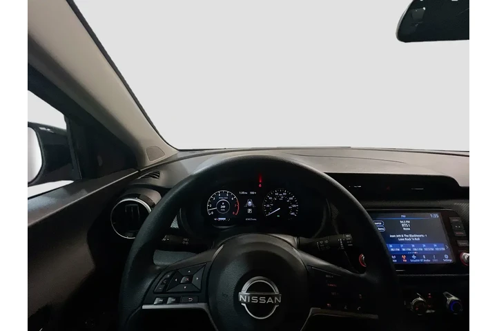 $16450 : Nissan Kicks 2023 SV 4dr Cro image 6