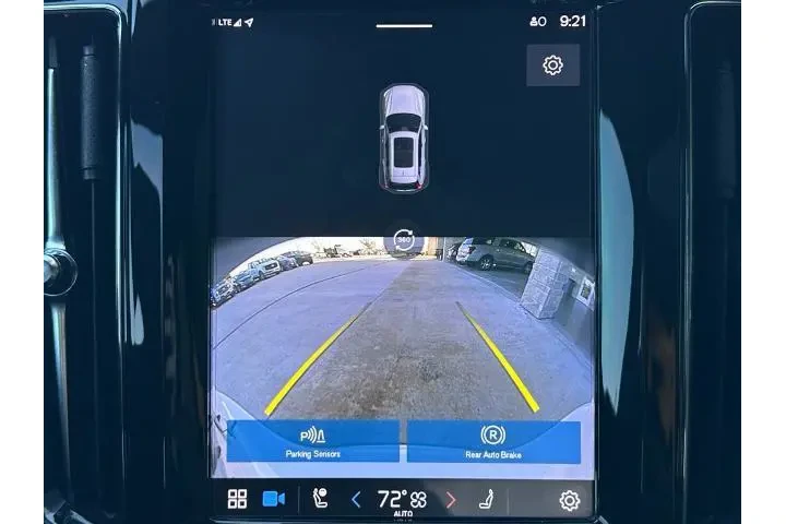 $33459 : Volvo XC60 Recharge 2022 eAW image 6