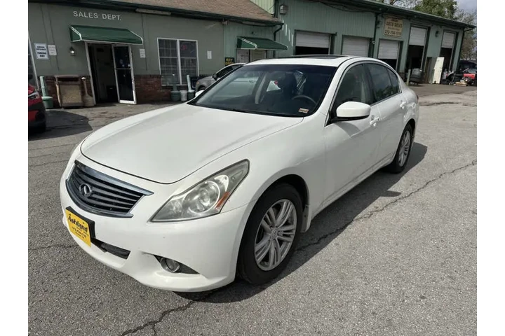 $9900 : 2011 G37 Sedan x image 2