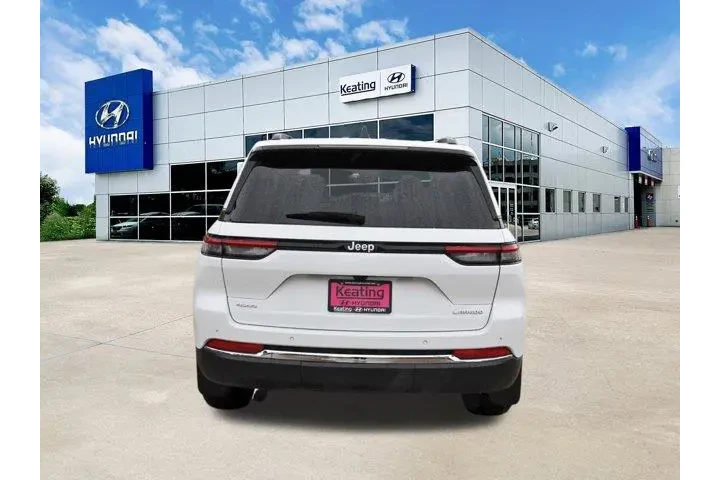 $37780 : Jeep Grand Cherokee 2025 4x4 image 6