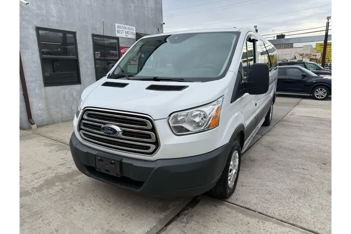 $14995 : 2017 Transit 350 Wagon Low Ro image 10