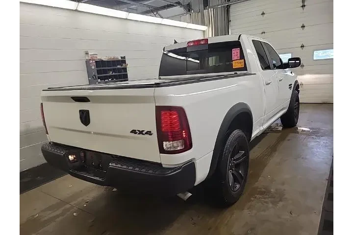 $27192 : Ram 1500 Classic 2022 4x4 SL image 4