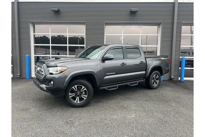 $24999 : Toyota Tacoma 2017 4x2 TRD O image 1