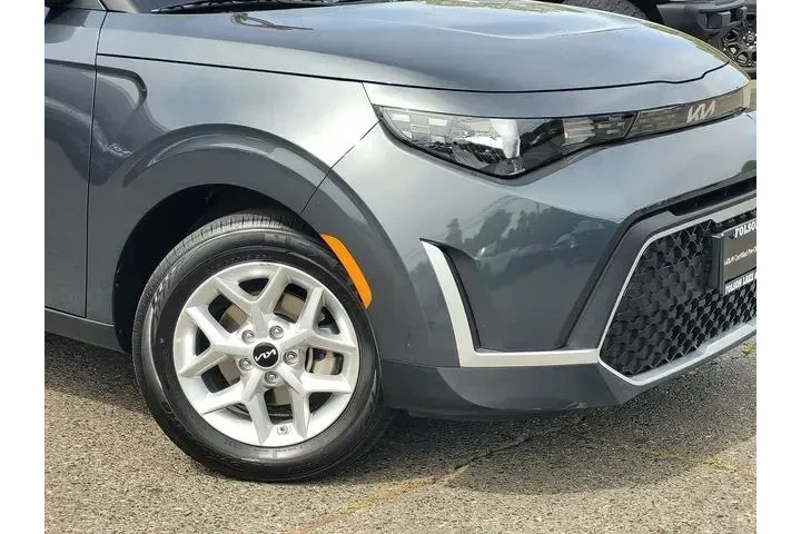 $19495 : Kia Soul 2025 S 4dr Crossove image 6
