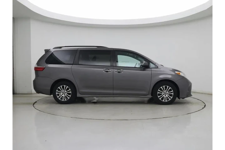 $27998 : Toyota Sienna 2020 XLE 7-Pas image 7