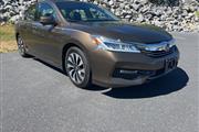 $17998 : PRE-OWNED 2017 HONDA ACCORD H thumbnail