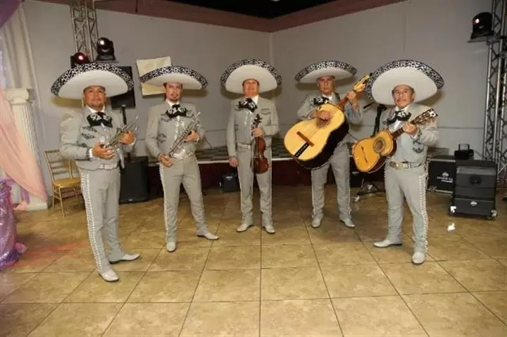 Mariachi image 9