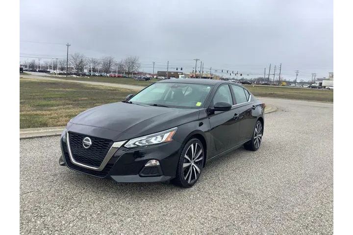 $19988 : Nissan Altima 2021 AWD 2.5 S image 1