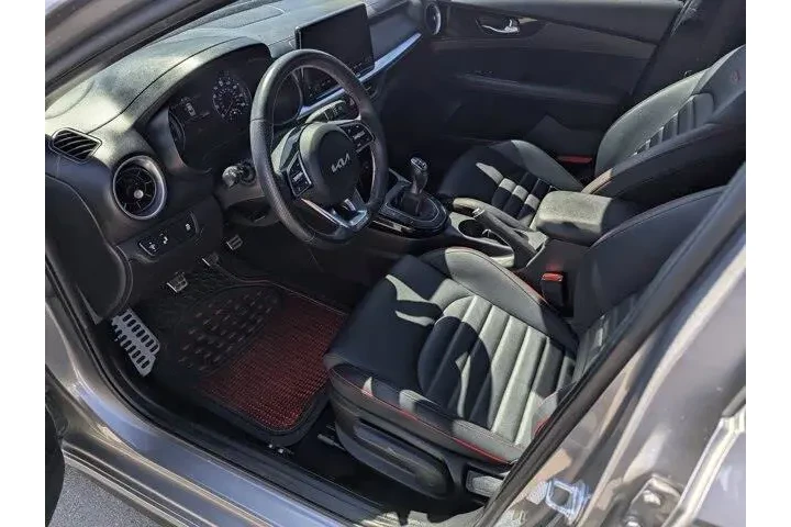 $20999 : Kia Forte 2023 GT 4dr Sedan image 9