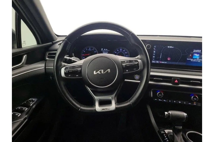 $23998 : Kia K5 2023 GT-Line 4dr Seda image 10
