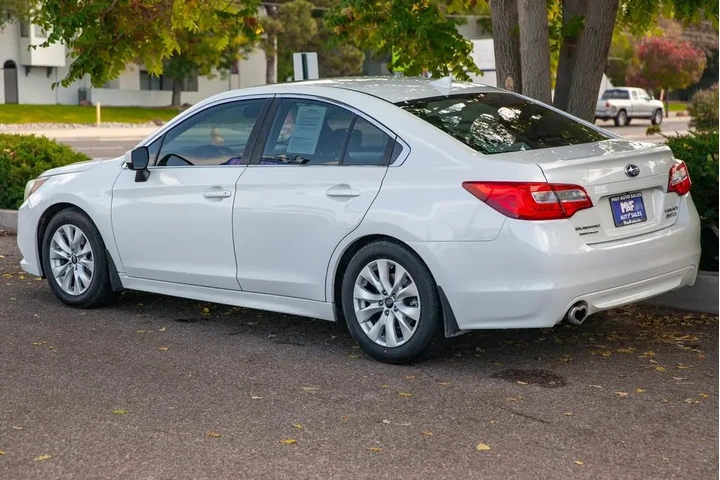 2016 Legacy 2.5i Premium image 7