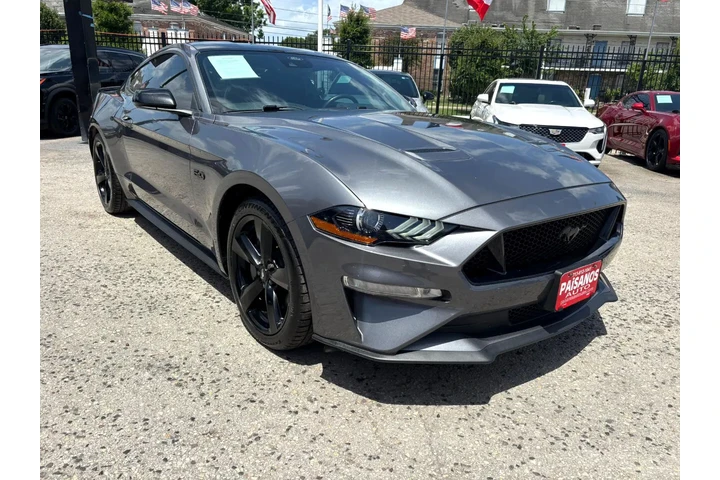 2021 Mustang GT Premium Coupe image 2