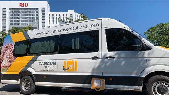 Cancun Airport Transportation image 4