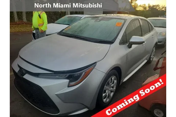 $16490 : Toyota Corolla 2022 LE 4dr S image 1