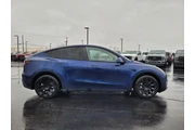 $30397 : Tesla Model Y 2022 AWD Long thumbnail