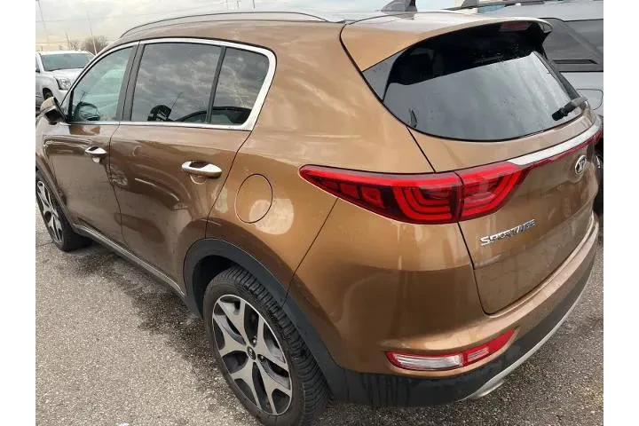 $9900 : Kia Sportage 2017 AWD SX Tur image 9