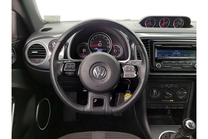 $13998 : Volkswagen Beetle 2014 GSR P image 10