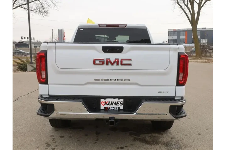 $38577 : GMC Sierra 1500 2023 4x4 SLT image 7