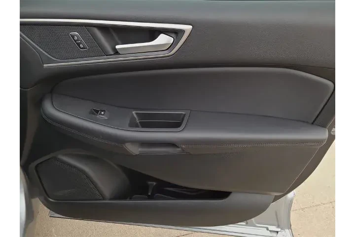 $27216 : Ford Edge 2024 AWD ST-Line 4 image 8