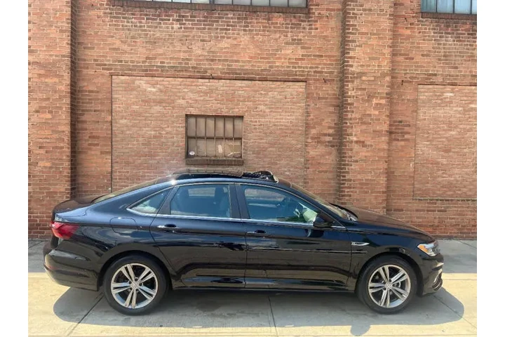 $21000 : 2021 Jetta R-Line image 5