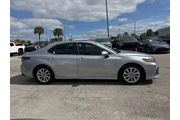 $18888 : Toyota Camry 2024 LE 4dr Sed thumbnail