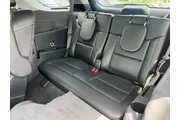 $33315 : Ford Explorer 2024 AWD XLT 4 thumbnail