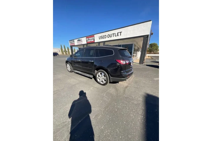 2014 Traverse LTZ image 5