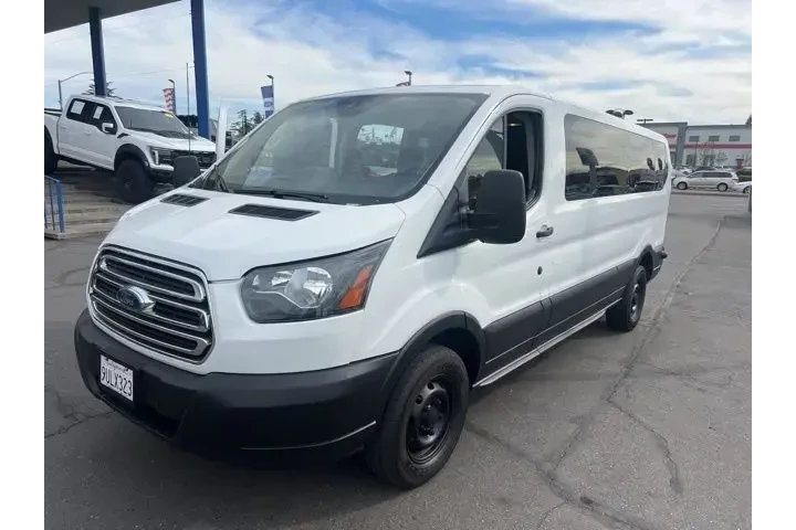 $28988 : Ford Transit 2018 350 XL 3dr image 1