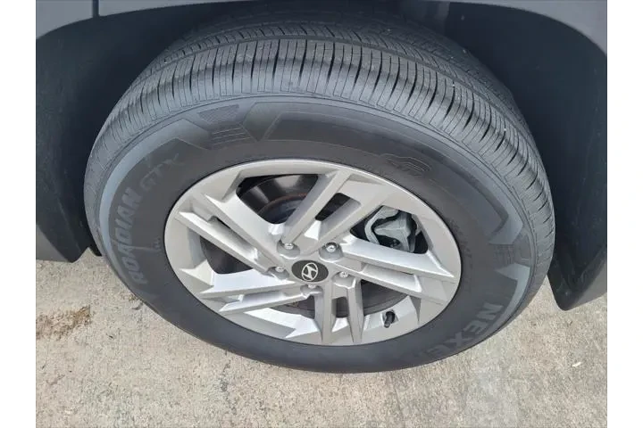 $24993 : Hyundai TUCSON 2025 SE 4dr S image 6