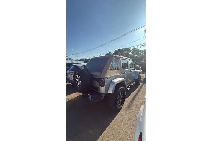 $13647 : Jeep Wrangler Unlimited 2016 image 3