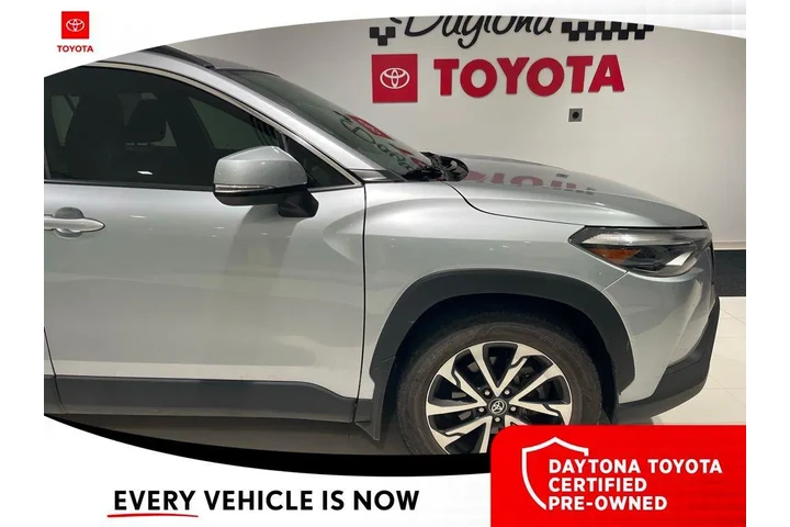 $26000 : Toyota Corolla Cross 2023 XL image 4