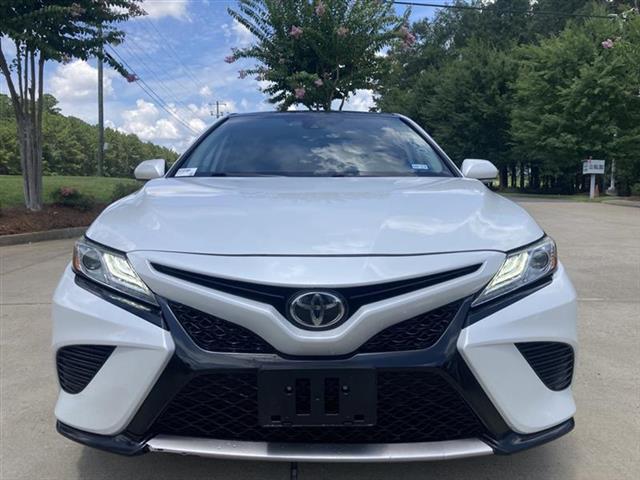 $27679 : 2020 Camry XSE image 2