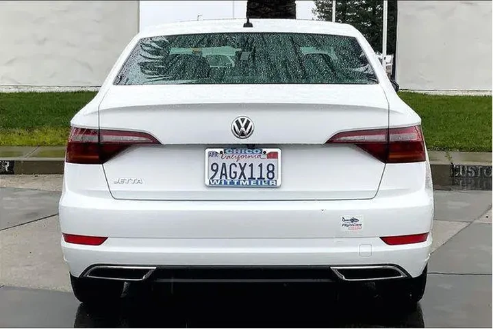 $12495 : Volkswagen Jetta 2019 R-Line image 4