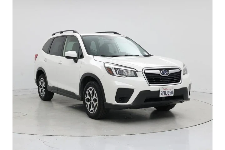 $17998 : Subaru Forester 2019 AWD Pre image 1