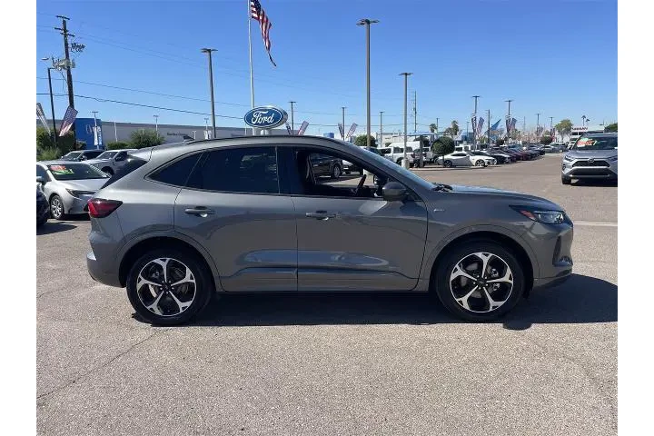 $30895 : Ford Escape Hybrid 2024 AWD image 6