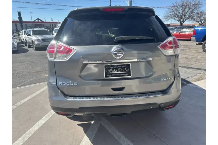 2016 Rogue SV image 6